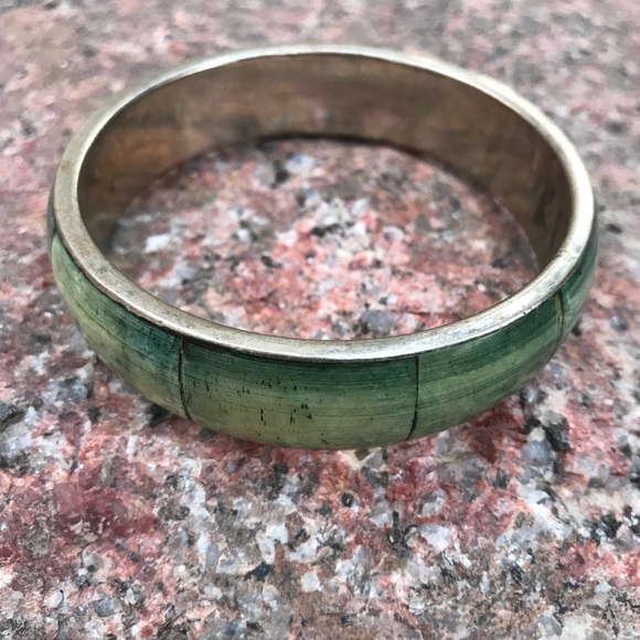 Green & Silver Tone Bamboo Look Bracelet Bangle - Picture 3 of 6